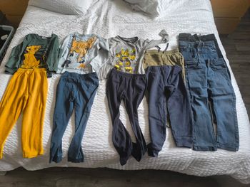 Lot vêtements hiver garçon 4 ans