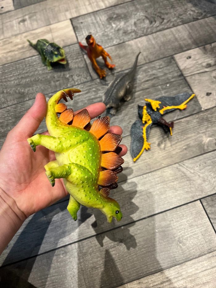 Lot dinosaures - photo numéro 5