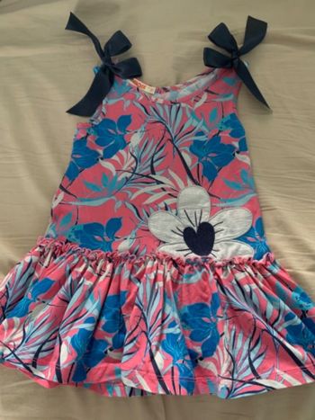 Robe sans manche noeud sur les epaules