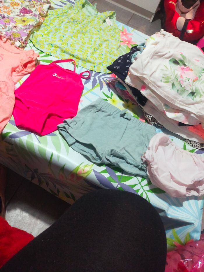 Vêtements à la pièce ou lot - photo numéro 7