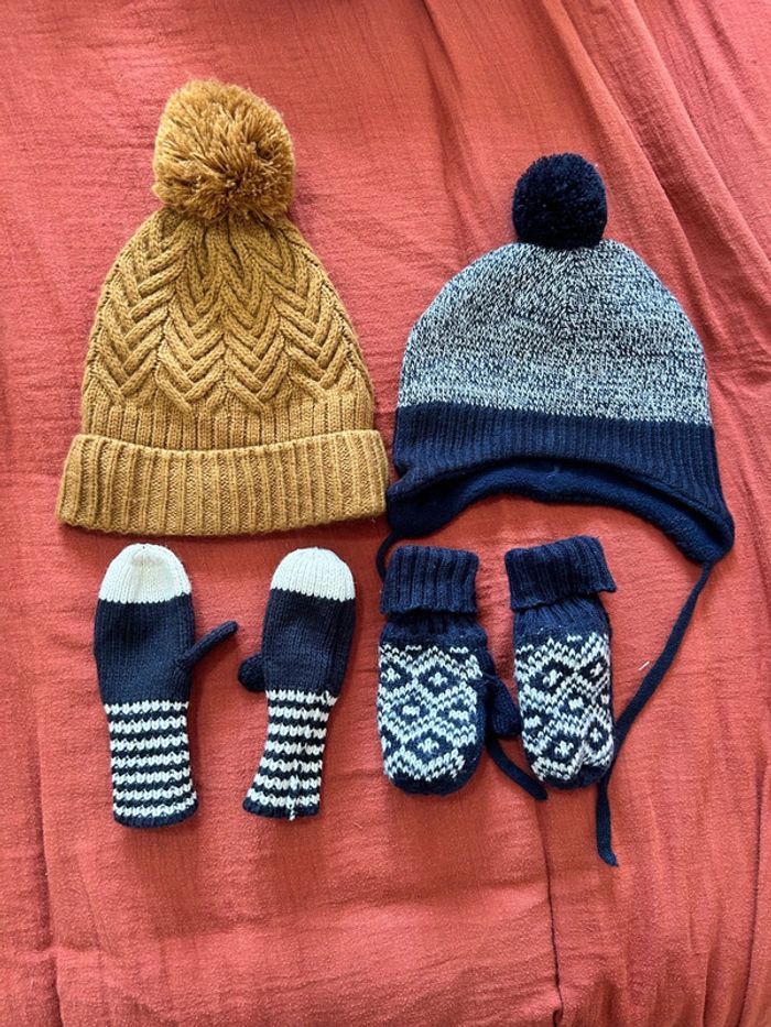 Lot bonnets gants