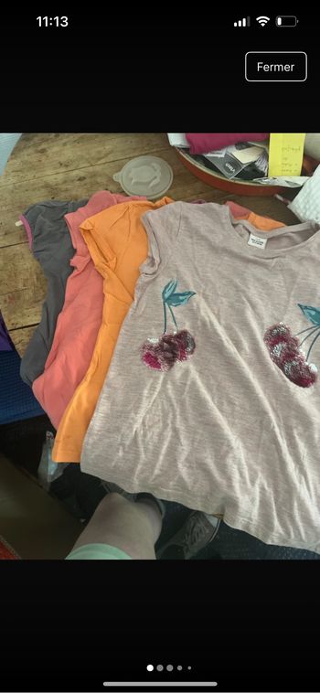 Lot de quatre T-shirts 10 ans, tape-à-l’œil Okaïdi in extenso tex, parfait état