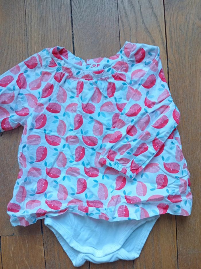 Haut tunique teeshirt fille 3 mois Obaibi
Body intégré - photo numéro 2
