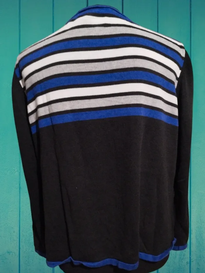 Pull femme - photo numéro 2