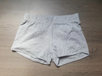 Short taille 4 - 5 ans