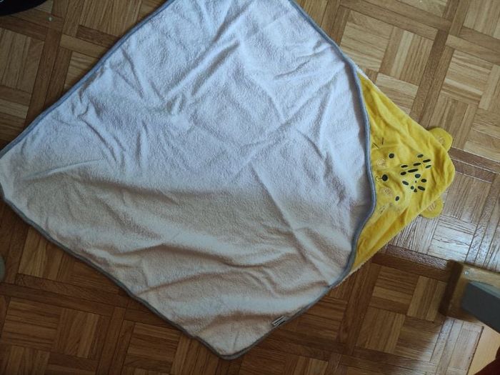 Cape de bain neuve