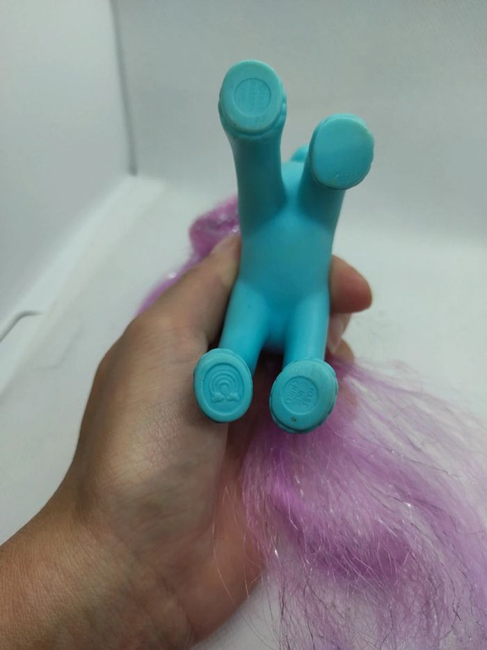 My Little Pony mein kleines G2 Magic butterfly magician Hasbro #geektradeponeyg2 - photo numéro 7