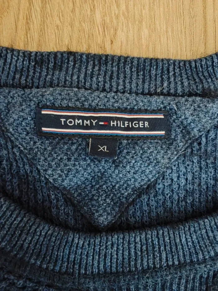 Pull/sweat col V homme bleu et noir taille xl tommy Hilfiger - photo numéro 4