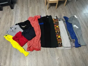 Gros lot robe et hauts taille M/38