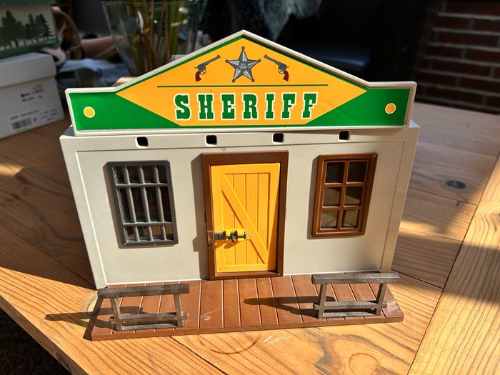 Commissariat sheriff Playmobil