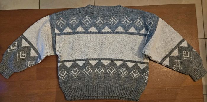 Pull 8 ans - photo numéro 3