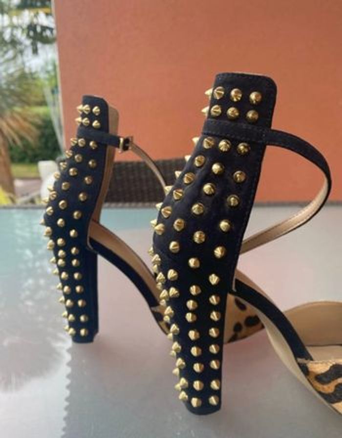 Chaussures talons - photo numéro 3