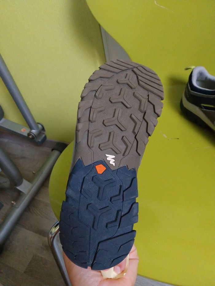 Chaussures de randonnée garçon quechua 37 - photo numéro 6