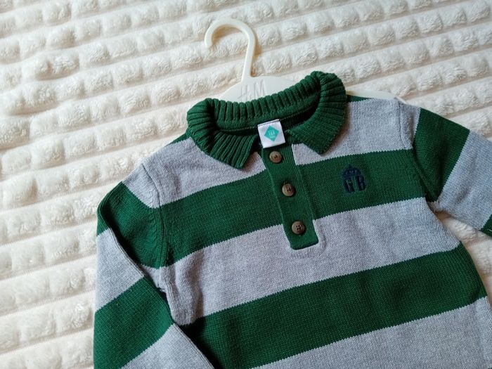 Pull garçon 12mois 🩶💚 - photo numéro 2