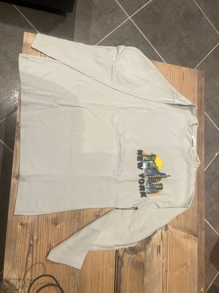 TEE Shirt Zara 10 ans New York - photo numéro 3