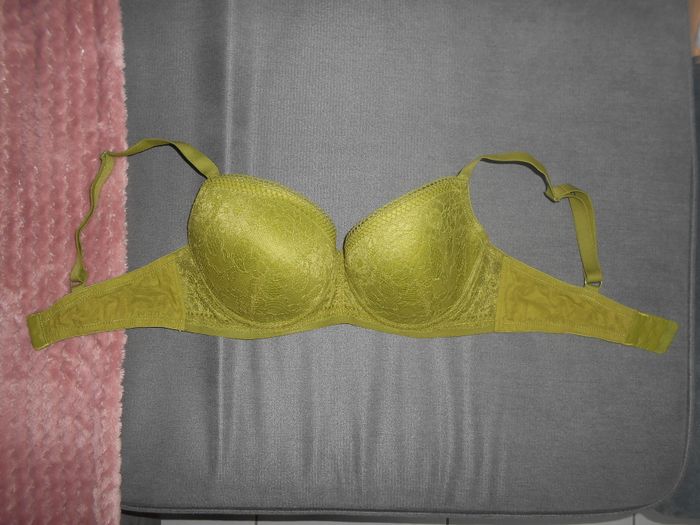 Soutien gorge (Undiz), taille: 85E, neuf