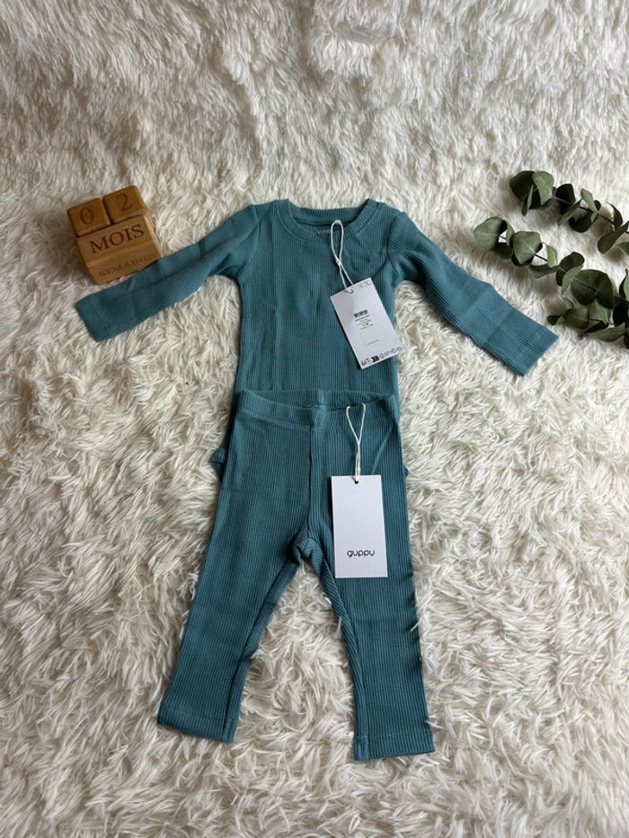 Ensemble body et legging Guppy taille 4-6 mois