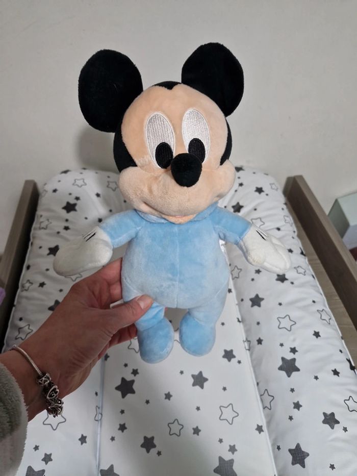 Peluche mickey neuve - photo numéro 2
