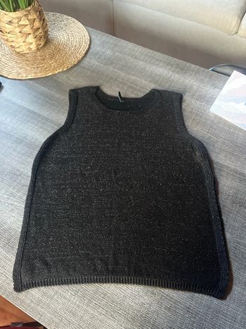 Petit haut pailletée, taille L, ouvert sur les côtés, très chic