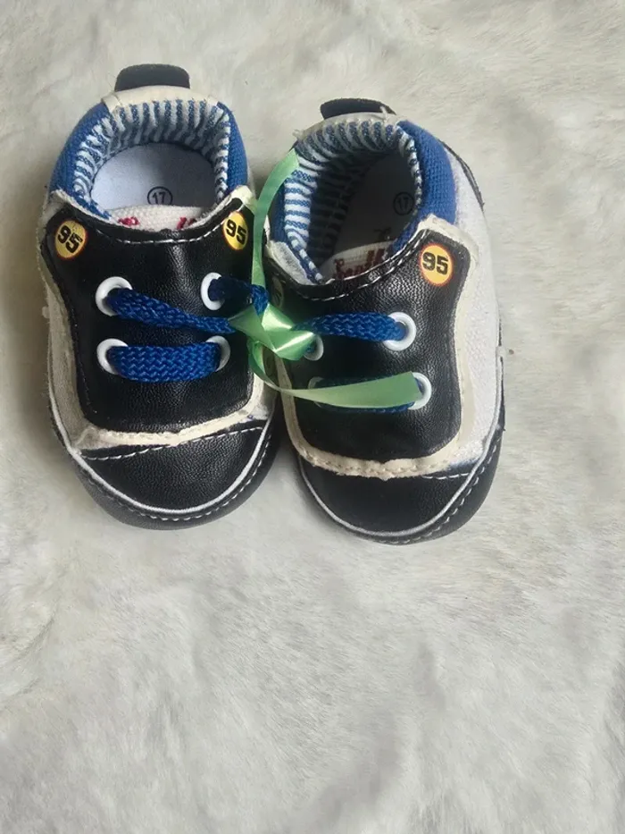 Basket mc queen cars taille 17 saetta