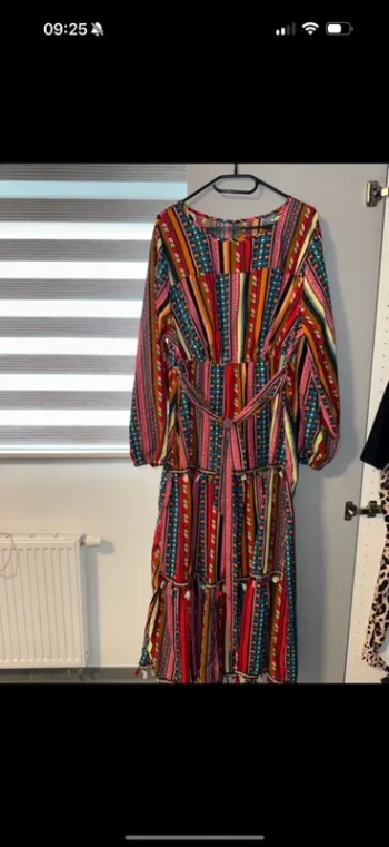 Magnifique robe taille 1 xl multicolor fluide