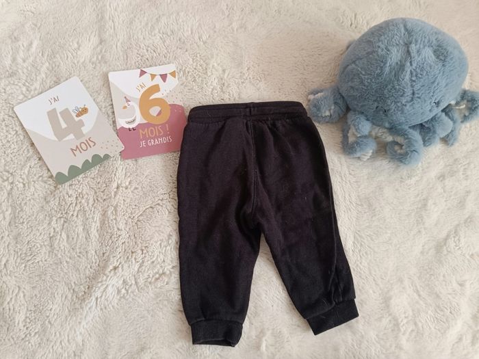 Pantalon h&M 4-6 mois - photo numéro 3