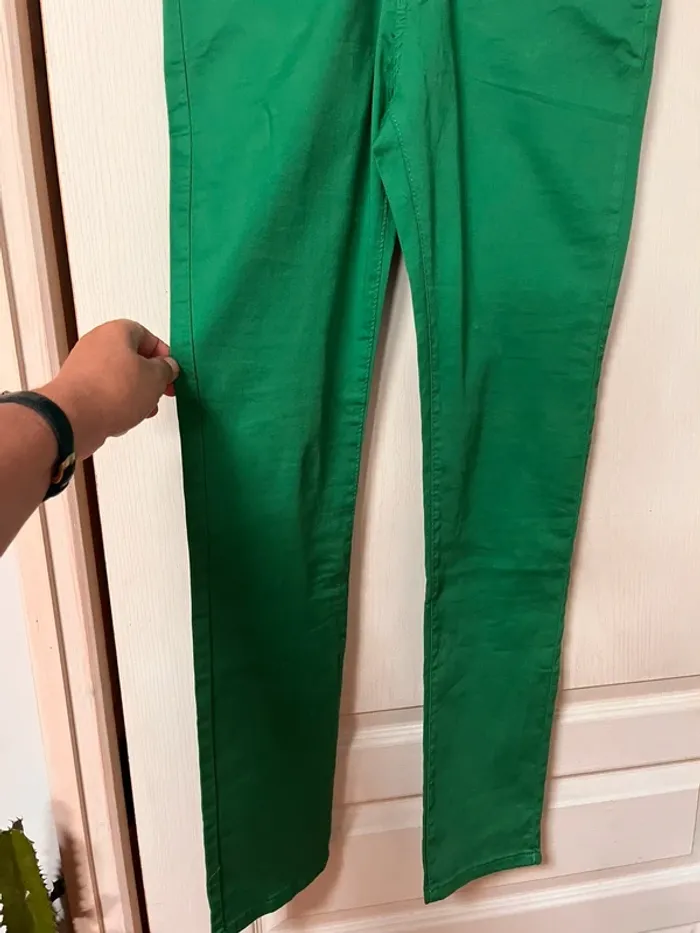 Pantalon coupe jeans - taille 44 - coton et elastan - photo numéro 2