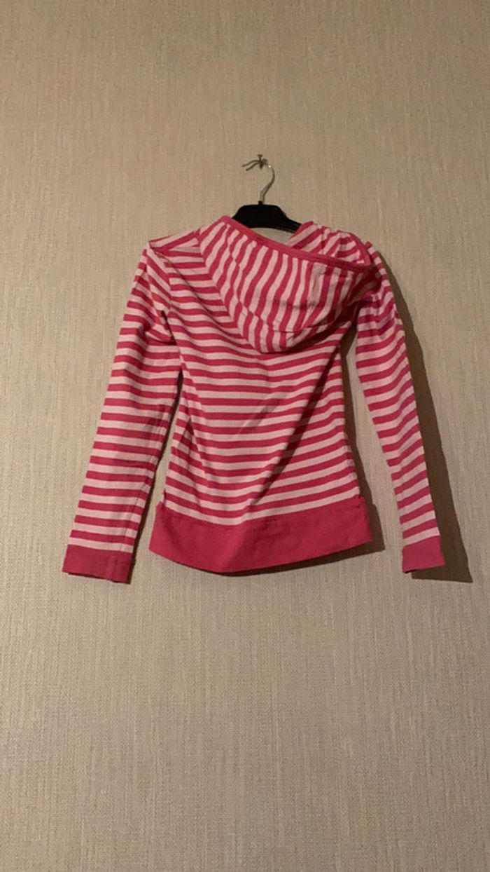 T-shirt / pull Taille 10 ans - photo numéro 2