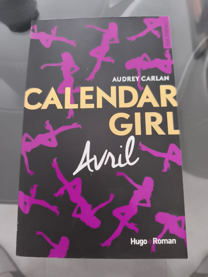 Livre calendar girl