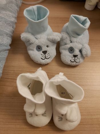 Lot de petits chausson