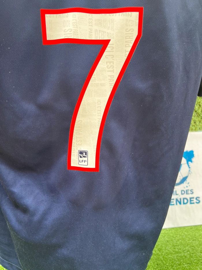 Maillot Mbappé PSG - photo numéro 4