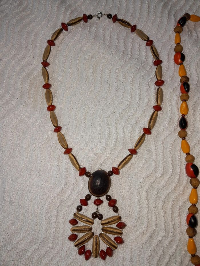 Lot collier amerindien en graines - photo numéro 2