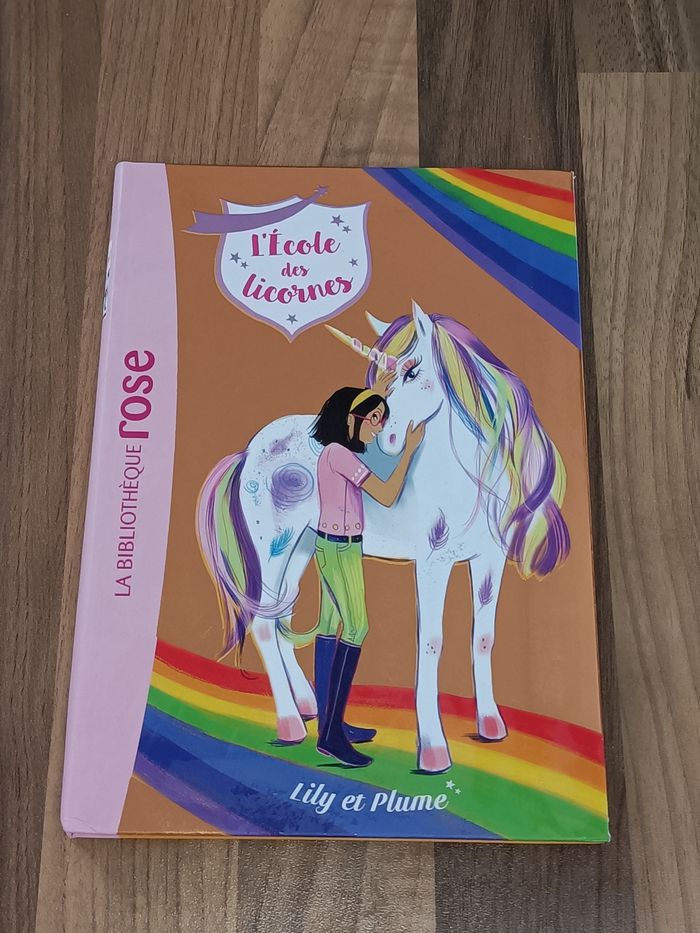 Livre École des licornes Lily et Plume tome 13 - photo numéro 1