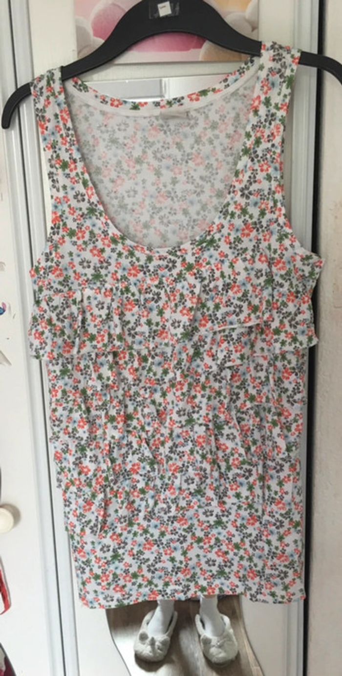 Débardeur blanc à volants avec des fleurs ( rouge,vert,gris), Esprit, L, 100% coton