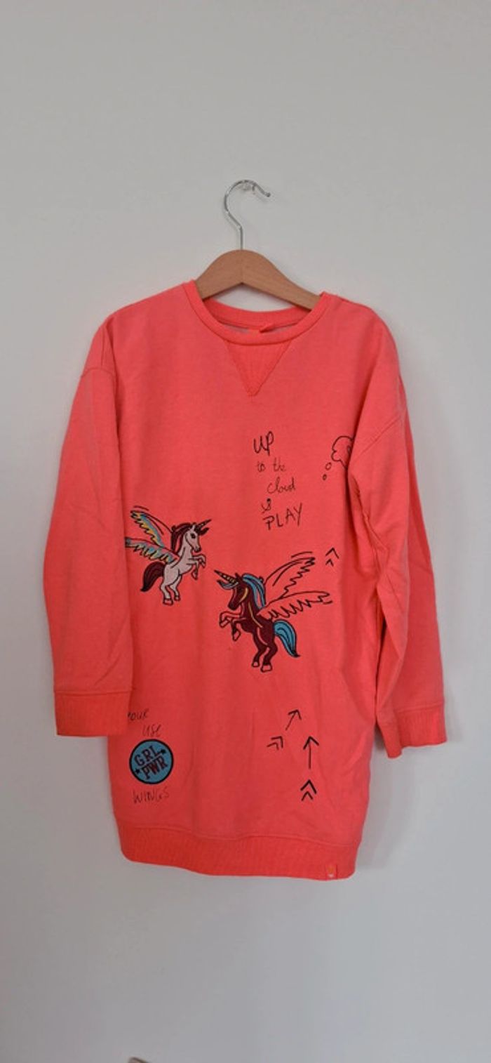 🦄 Robe Sweat Fuchsia Licorne - parfait pour la rentrée des classes