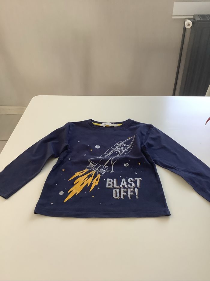 T-shirt manche longue taille 2/4 ans