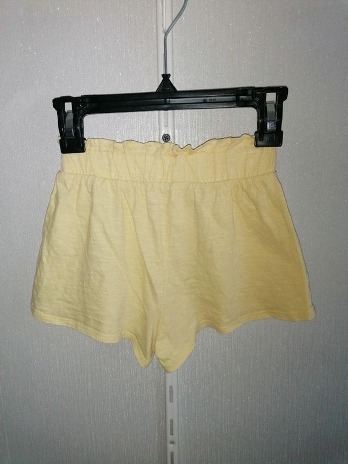 Short jaune 8ans 126.131cm Kiabi - photo numéro 5
