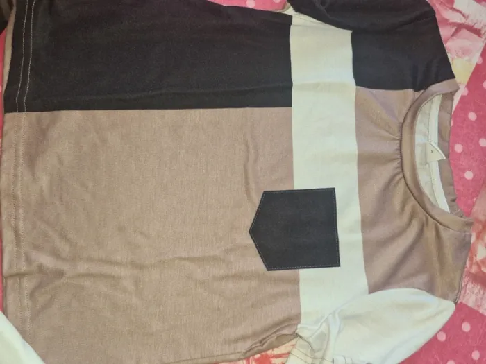 Lot de 2 tee-shirt shein 6 ans - photo numéro 4