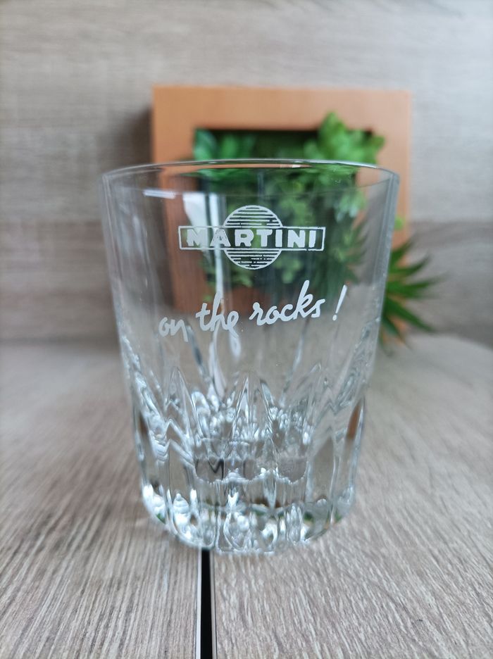 Verre Martini on the rocks