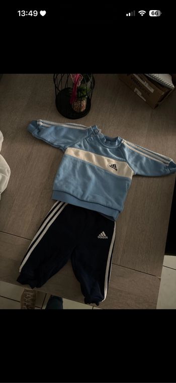 Jogging adidas