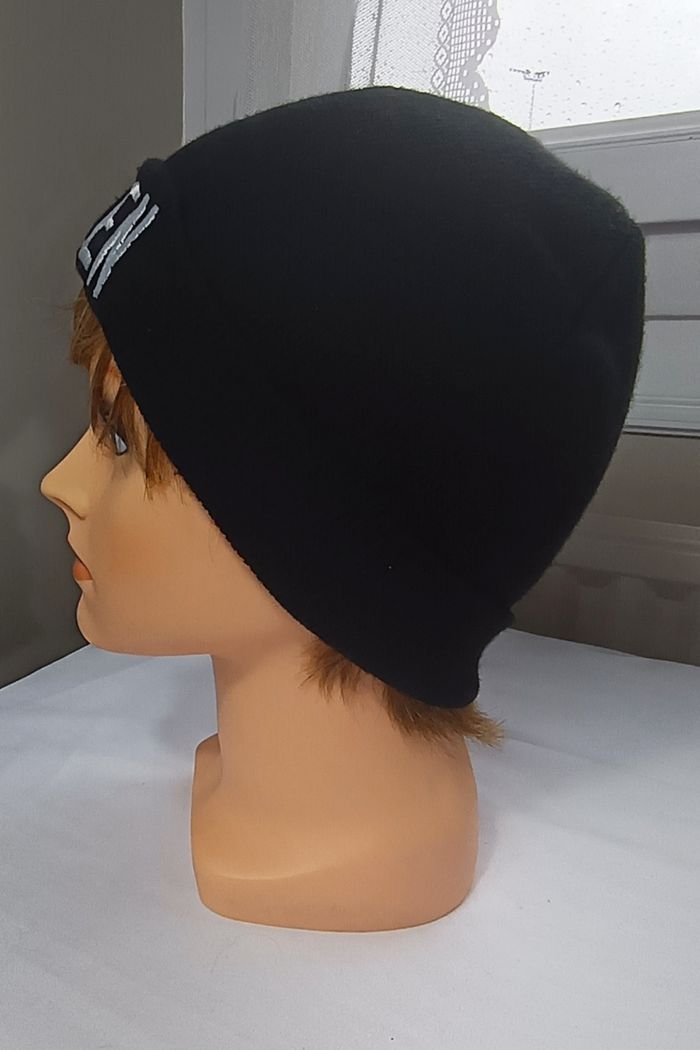 bonnet Jennyfer femme TU NEUF - photo numéro 4