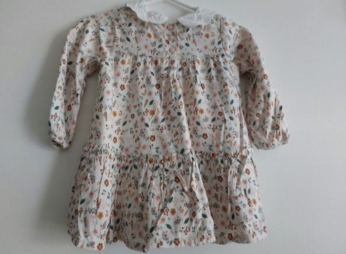 Petite robe Fleurie Autonme/ hiver En 3 mois - photo numéro 3