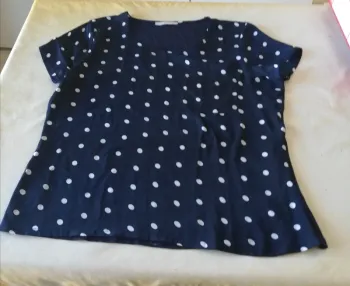 Tee-shirt Armand Thiery bi-matière bleu marine t. 44?