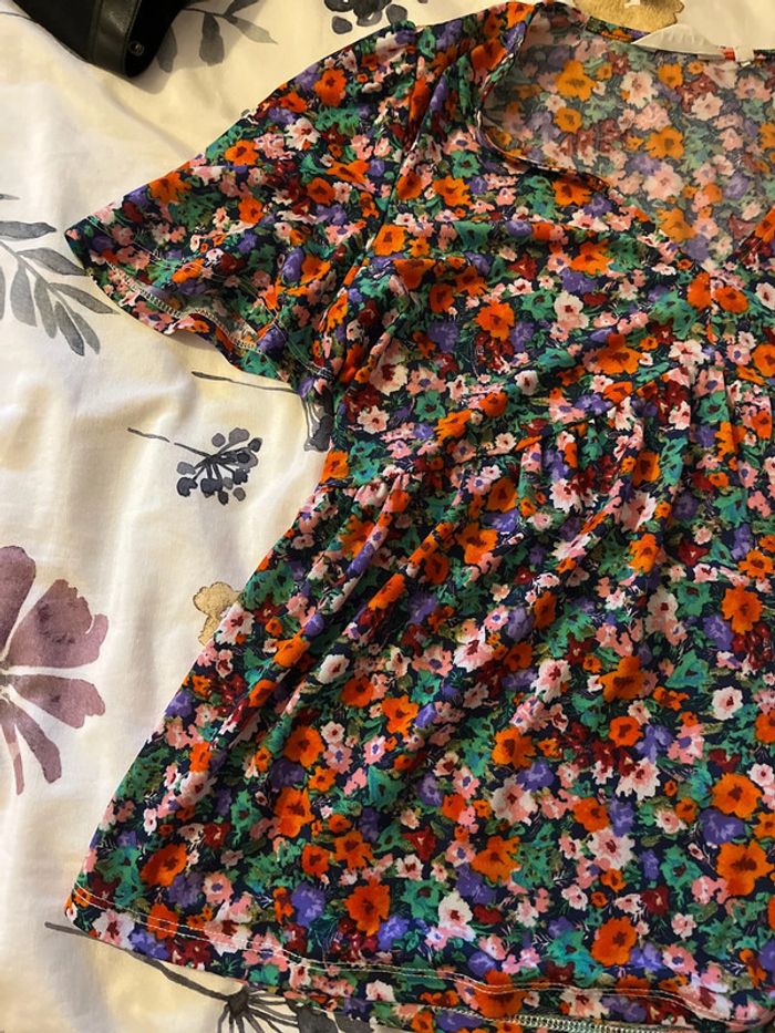 Top blouse fleuri - photo numéro 2