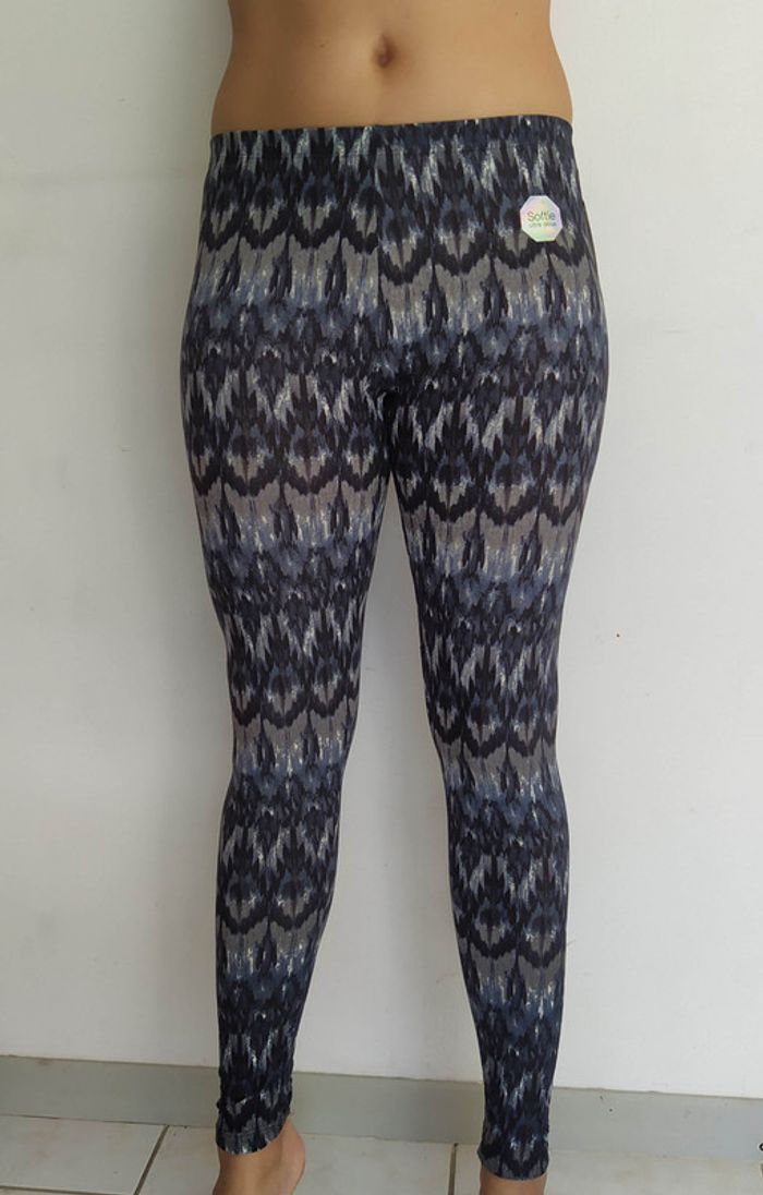Legging ultra doux NEUF taille S - photo numéro 3
