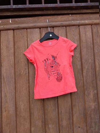 Tee-shirt fille  3.4 ans