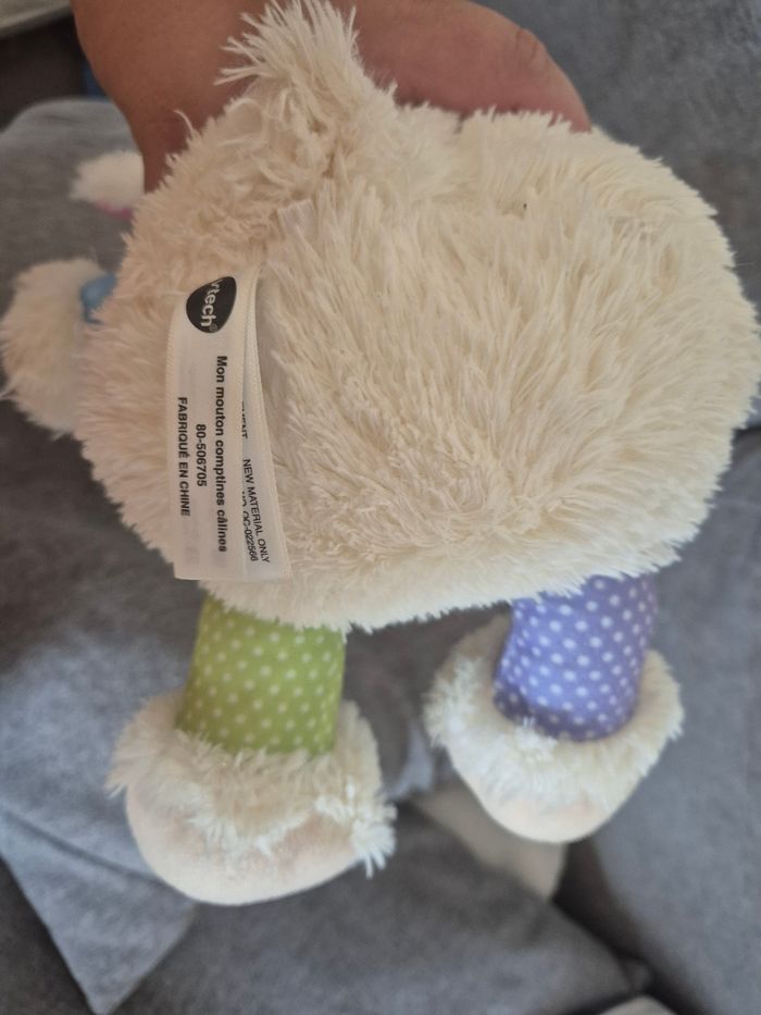 Peluche jouet bébé mouton avec bruitage - photo numéro 3