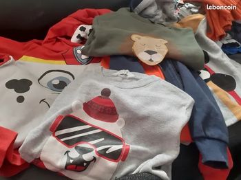 Vend lot pull garçon 6 ans