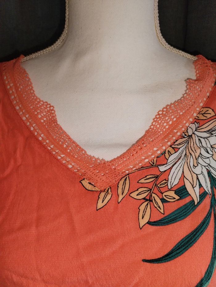 haut fleuri , corail - sans manche taille 44 - photo numéro 8
