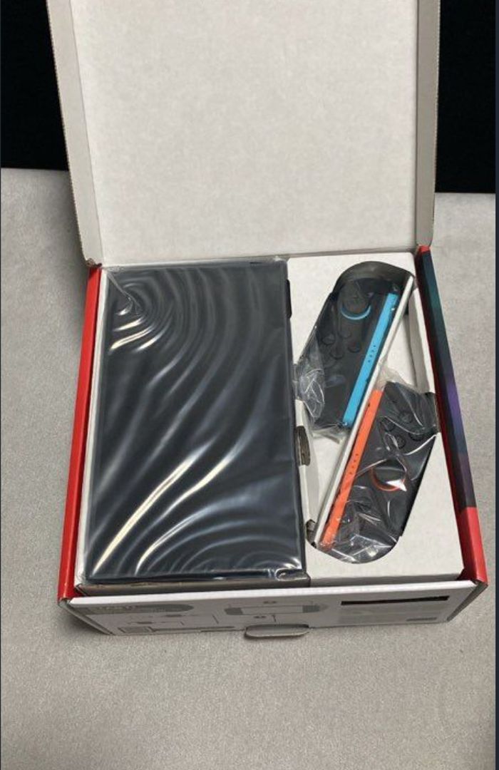 Nintendo Switch oled 2 - photo numéro 5